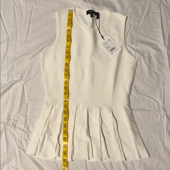 NWT Theory White Knit Peplum Top - Picture 4 of 7